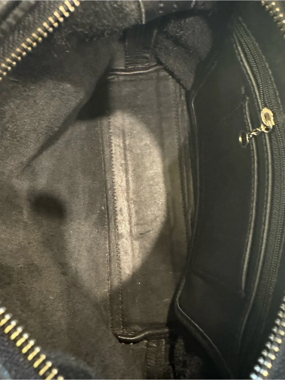 Vintage Coach Black Leather Shoulder Bag